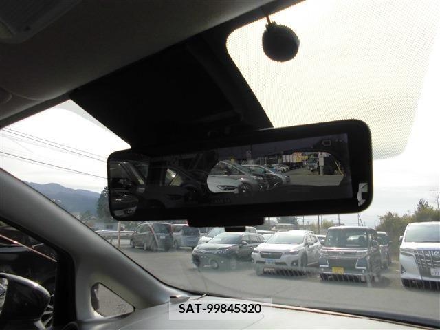Nissan NOTE 2017-11 208180-13