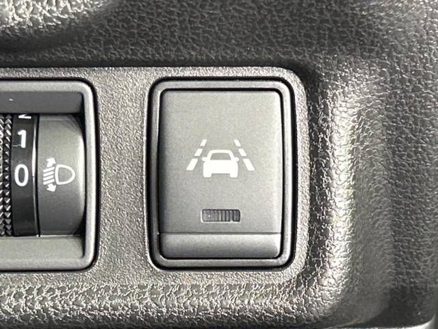 Nissan NOTE 2016-12 22627-4
