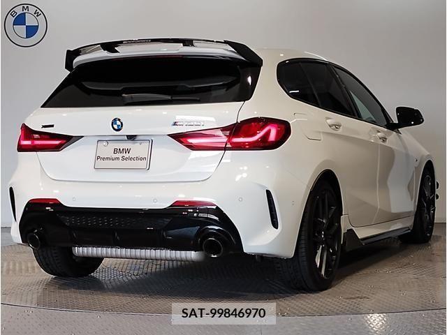 Bmw 1 SERIES 2022-01 334913-2