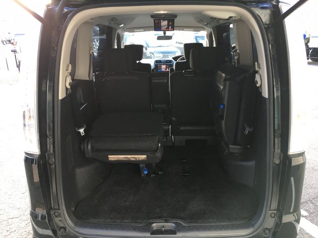 Nissan SERENA 2013-01 184690-17