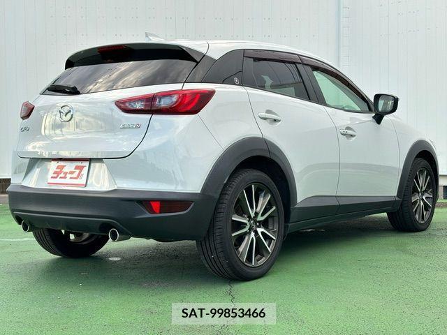 Mazda CX-3 2015-08 358454-2