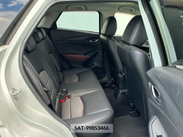 Mazda CX-3 2015-08 358454-3