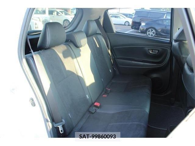 Toyota VITZ 2018-09 349920-13