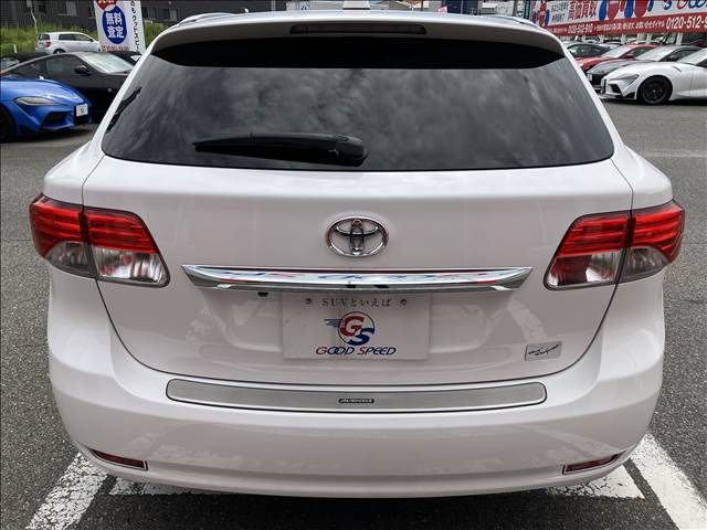 Toyota AVENSIS 2015-01 22633-18