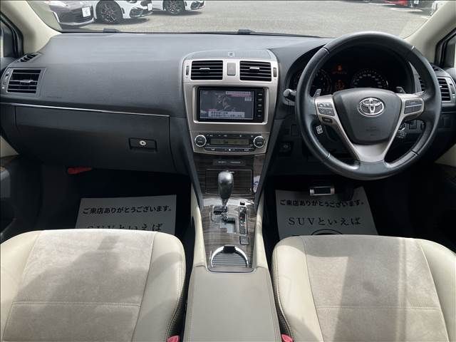Toyota AVENSIS 2015-01 22633-1