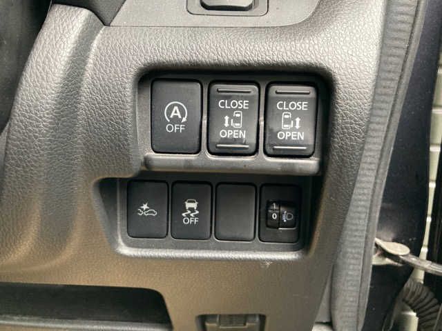 Nissan DAYZ ROOX 2018-09 184742-3