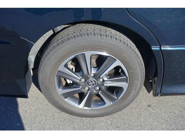 Toyota VOXY 2021-04 191705-18