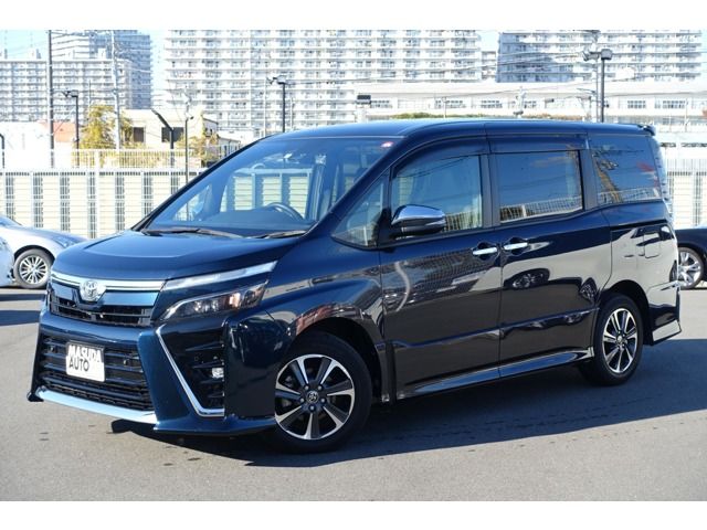 Toyota VOXY 2021-04 191705-0