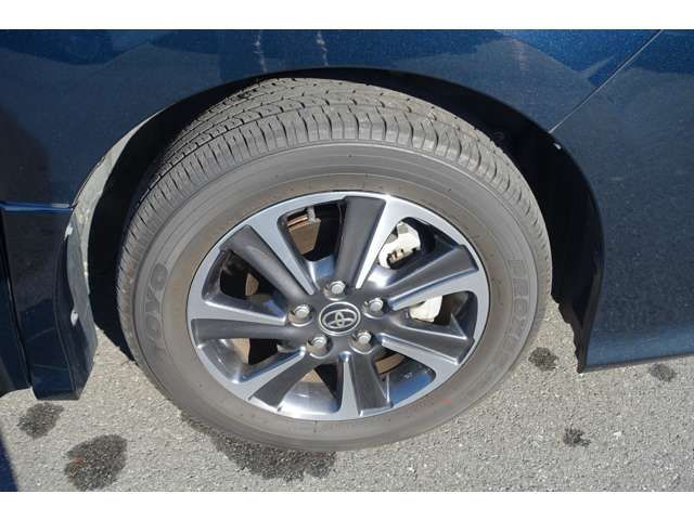Toyota VOXY 2021-04 191705-19