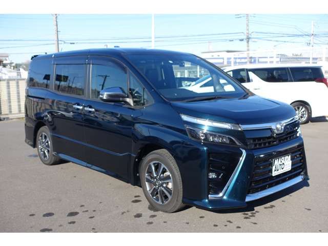 Toyota VOXY 2021-04 191705-2