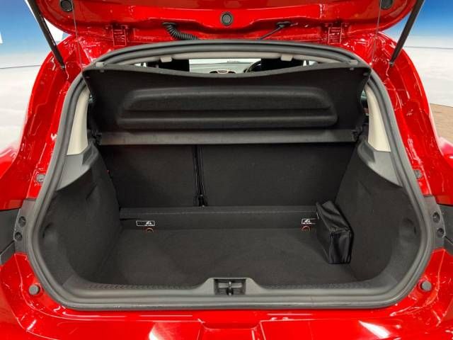 Renault LUTECIA 2015-11 185226-14