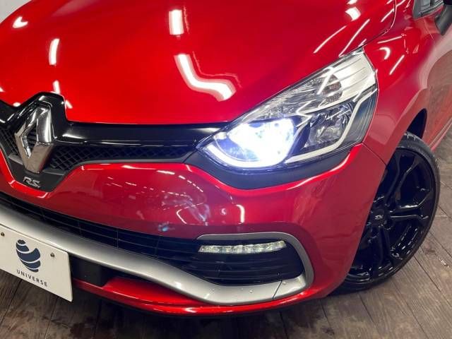 Renault LUTECIA 2015-11 185226-12