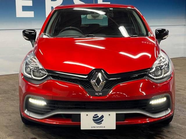 Renault LUTECIA 2015-11 185226-15