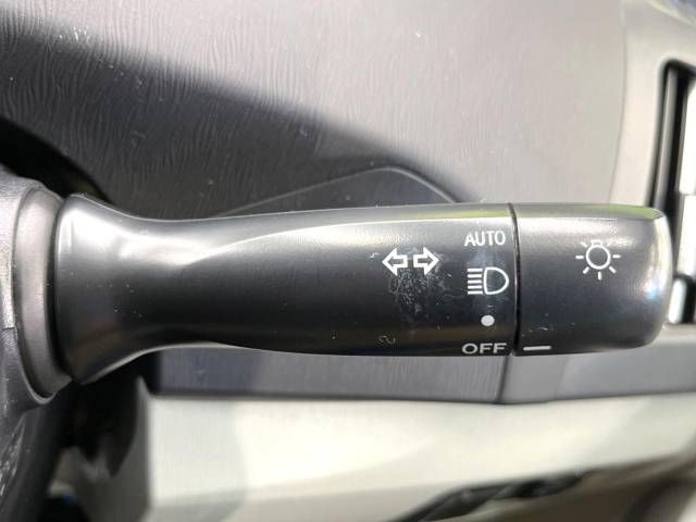 Toyota PRIUS 2012-03 25108-7