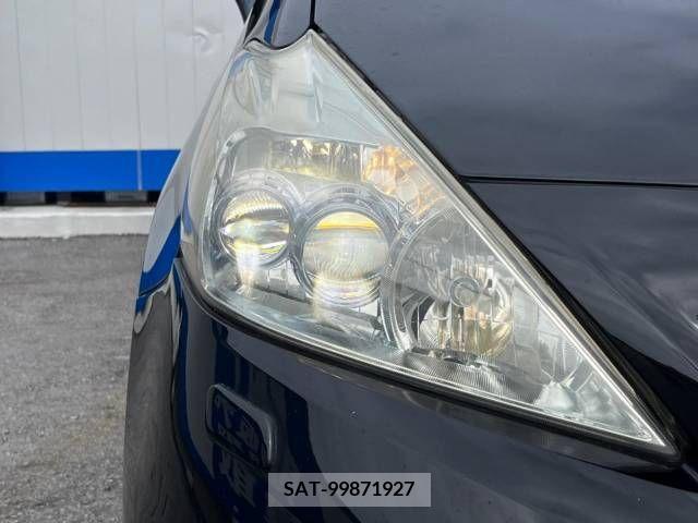 Toyota PRIUS ALPHA 2013-04 366751-12