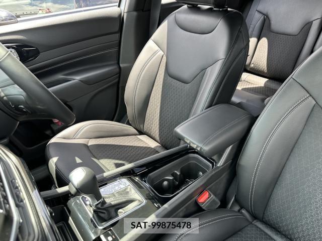 Jeep COMPASS 2023-10 332841-25
