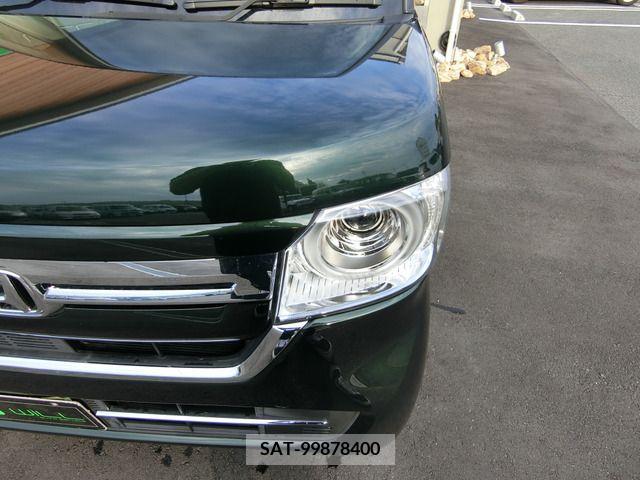 Honda N BOX 2022-10 278486-12