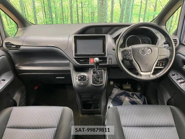 Toyota VOXY 2014-10 346291-1