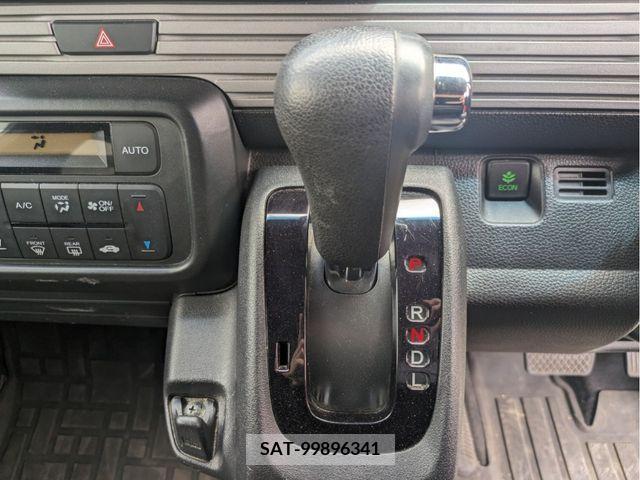 Honda N-VAN 2018-07 307931-21