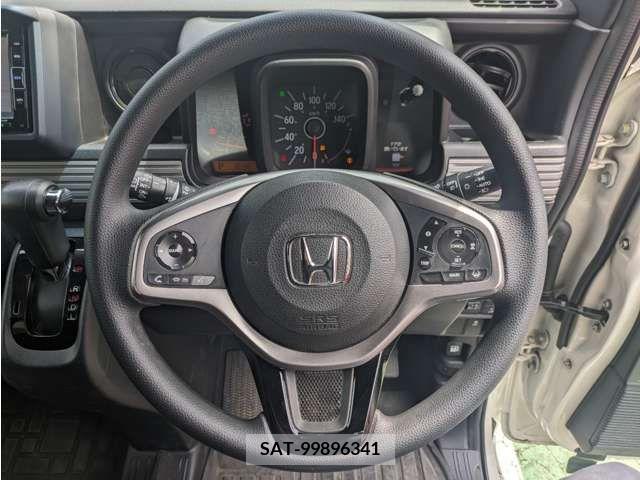 Honda N-VAN 2018-07 307931-11