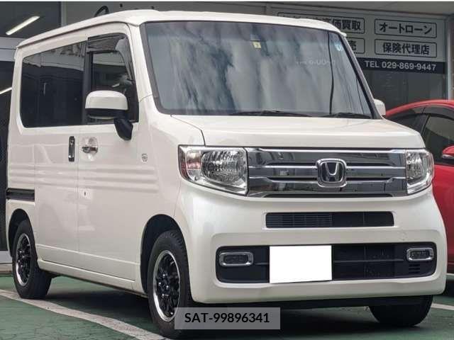 Honda N-VAN 2018-07 307931-1