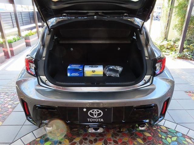 Toyota COROLLA 2023-05 29138-28