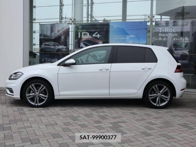 VolksWagen GOLF 2020-08 372943-3