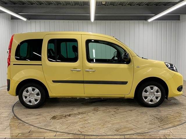 Renault KANGOO 2018-04 11388-13