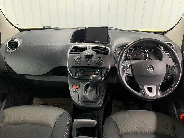 Renault KANGOO 2018-04 11388-1