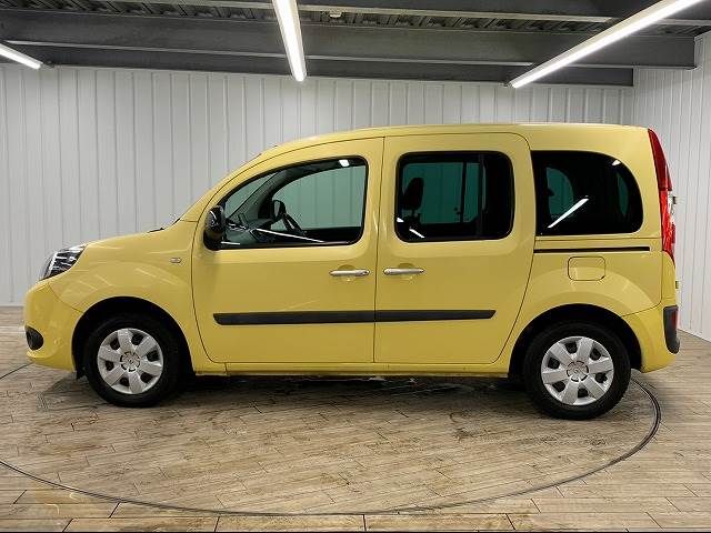 Renault KANGOO 2018-04 11388-14