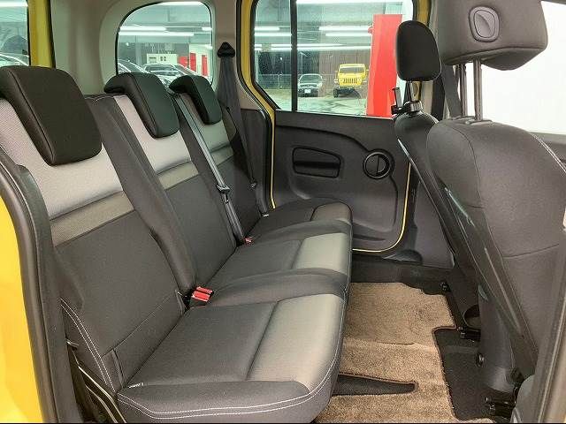 Renault KANGOO 2018-04 11388-4