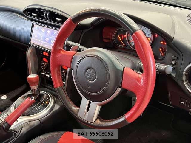 Toyota 86 2012-08 231927-17