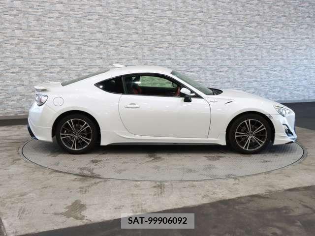 Toyota 86 2012-08 231927-11