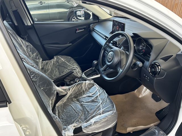 Mazda MAZDA2 2023-11 188789-10
