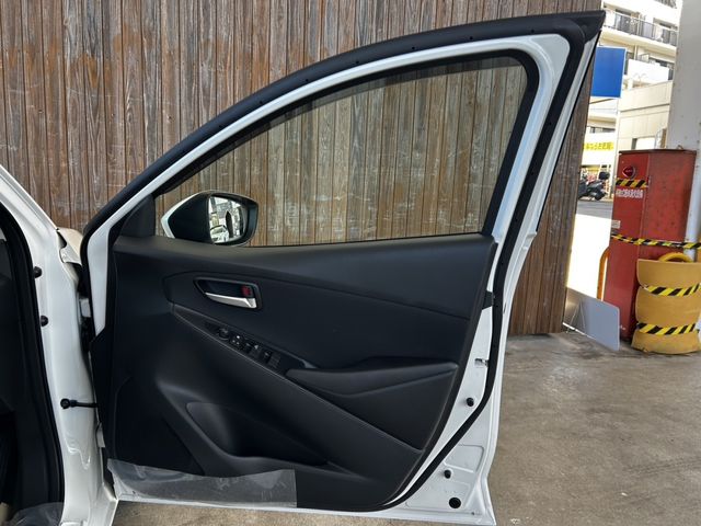 Mazda MAZDA2 2023-11 188789-26
