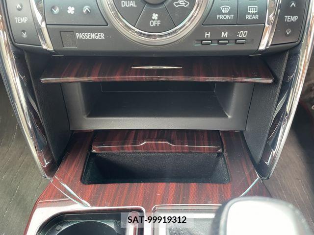 Toyota MARK X 2010-03 343896-14