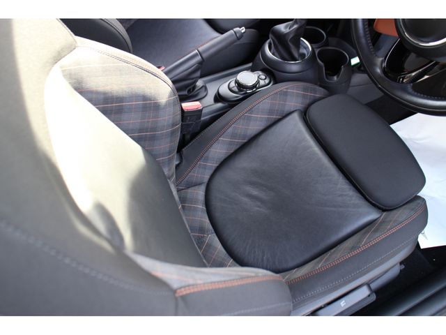 Bmw MINI 2018-04 191599-23
