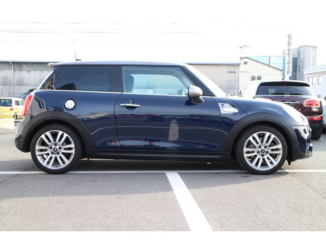 Bmw MINI 2018-04 191599-3
