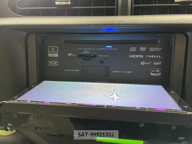Toyota AQUA 2014-03 207630-18