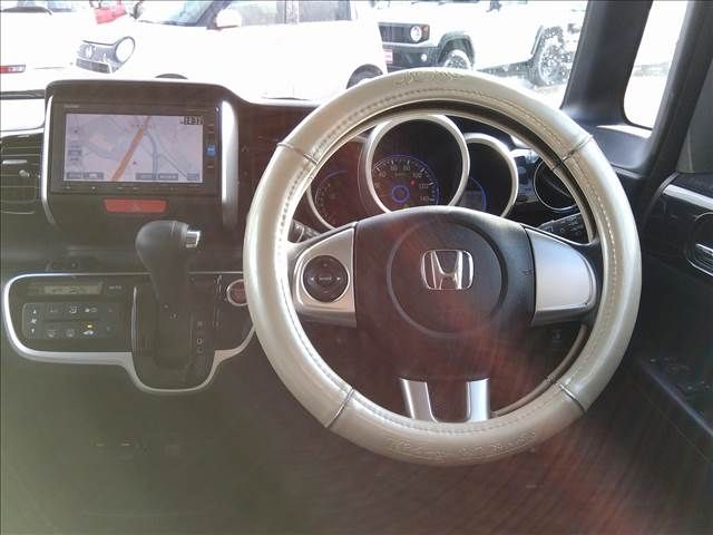 Honda N BOX CUSTOM 2016-09 190827-3