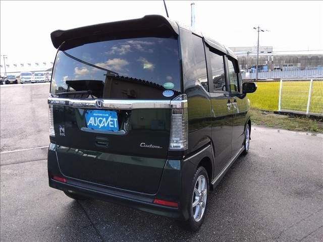Honda N BOX CUSTOM 2016-09 190827-2