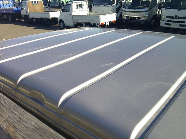 Mitsubishi CANTER 2009-12 222-9