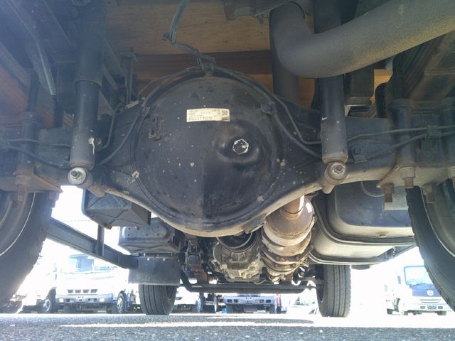 Mitsubishi CANTER 2009-12 222-18