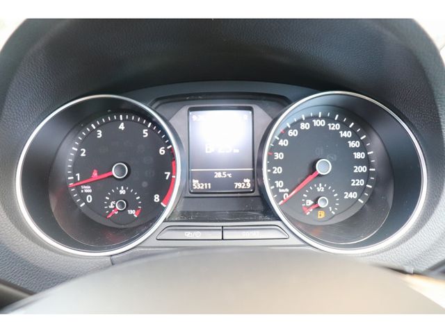 VolksWagen POLO 2017-04 196615-13