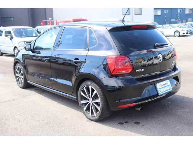 VolksWagen POLO 2017-04 196615-6