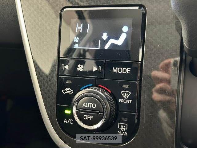 Daihatsu MOVE CUSTOM 2017-10 223693-9