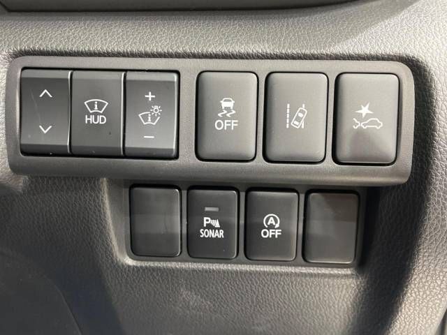 Mitsubishi ECLIPSE CROSS 2019-06 180582-2