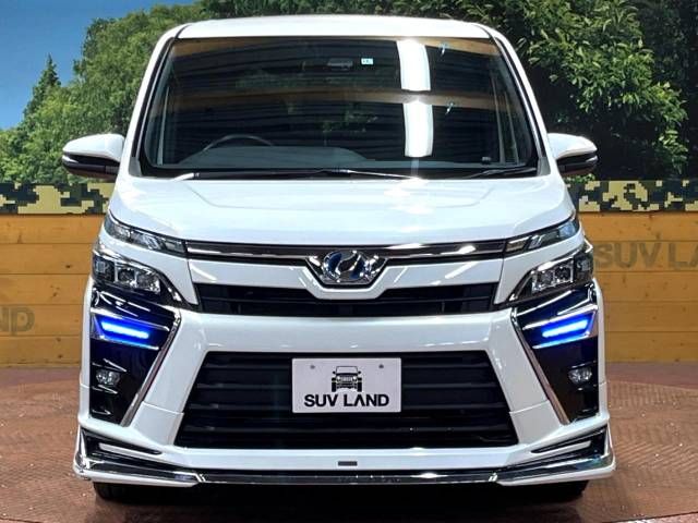 Toyota VOXY HYBRID 2018-11 187851-15