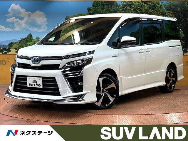 Toyota VOXY HYBRID 2018-11 187851-0