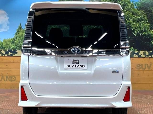 Toyota VOXY HYBRID 2018-11 187851-16